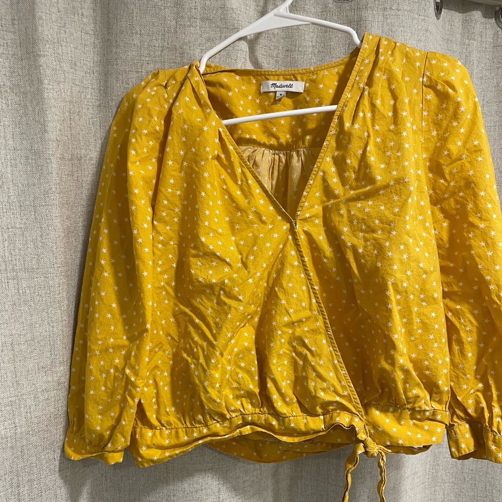 Madewell Top Shirt Women SizeM Yellow Wrap Front Stars Deep V 3/4 Sleeves Casual